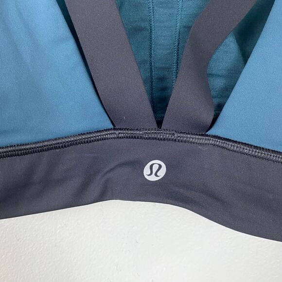 Lululemon Run The Day Bra Submarine Black Nulux Deep V Back Mesh Panel Size 10‎ - Picture 7 of 9